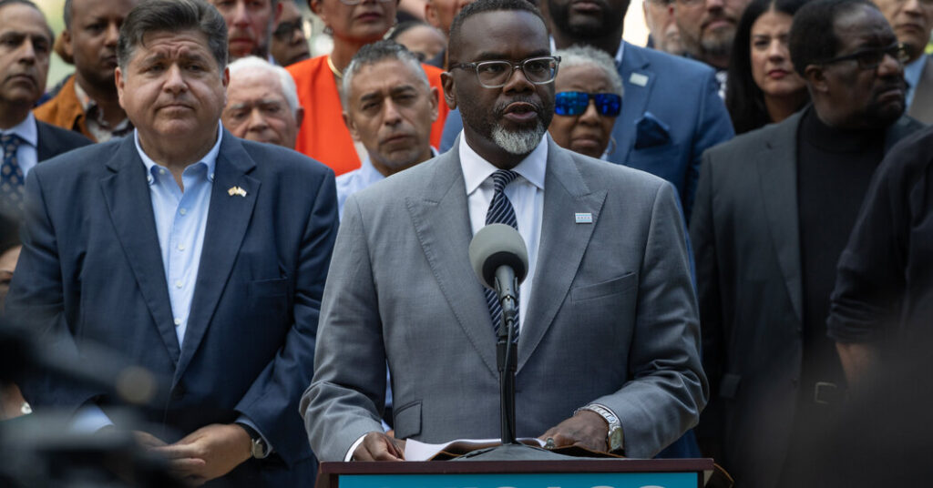 chicago-federal-immigration-crackdown-trump-local-officials