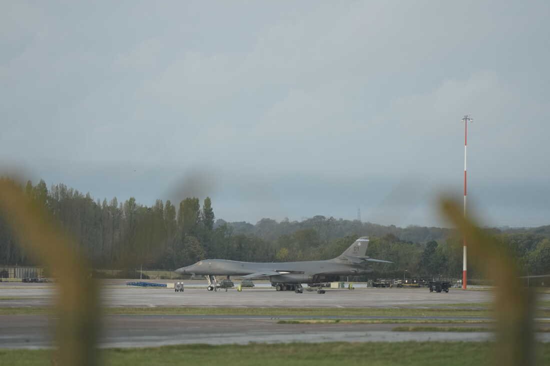 five-britons-arrested-near-uk-airbase-used-for-us-strikes-on-iran